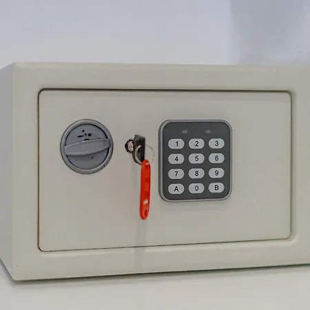 Rentonthebeach Nº2 Lägenhet *