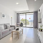 Rentonthebeach Nº2 Apartman *