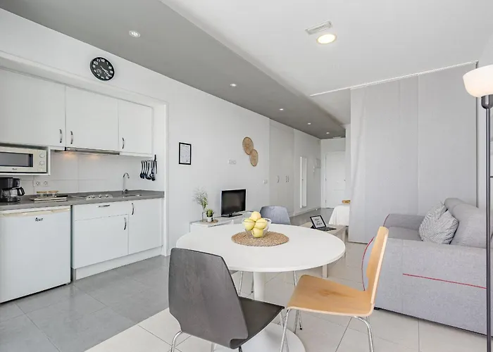 Apartment Rentonthebeach Nº2